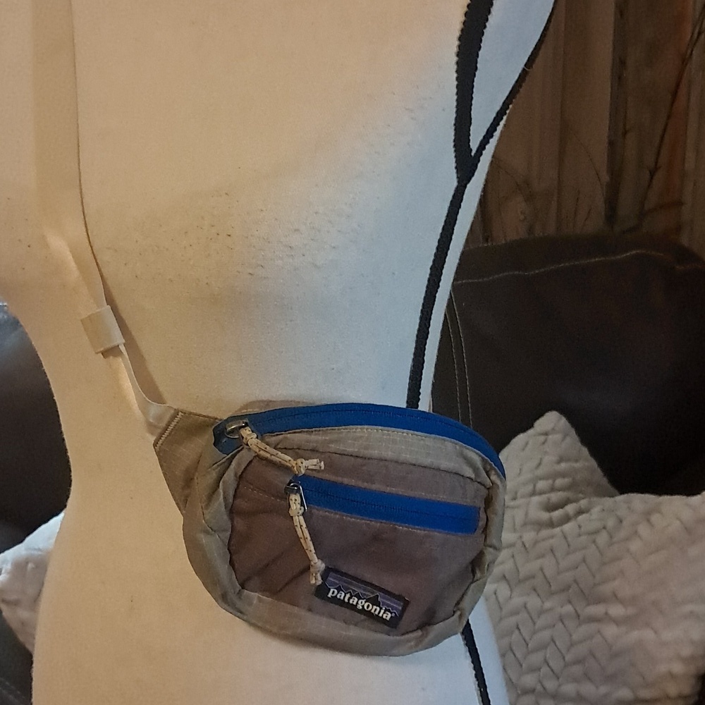 Patagonia Hip Pack - Picture 3 of 6